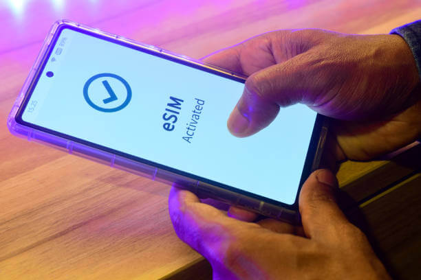 esim-zdjęcie główne