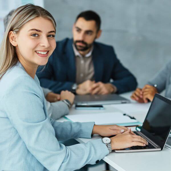 Wsparcie klienta za granicą Wsparcie klienta za granicą