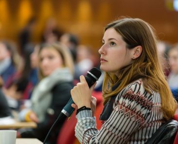 Poufne tłumaczenie ustne